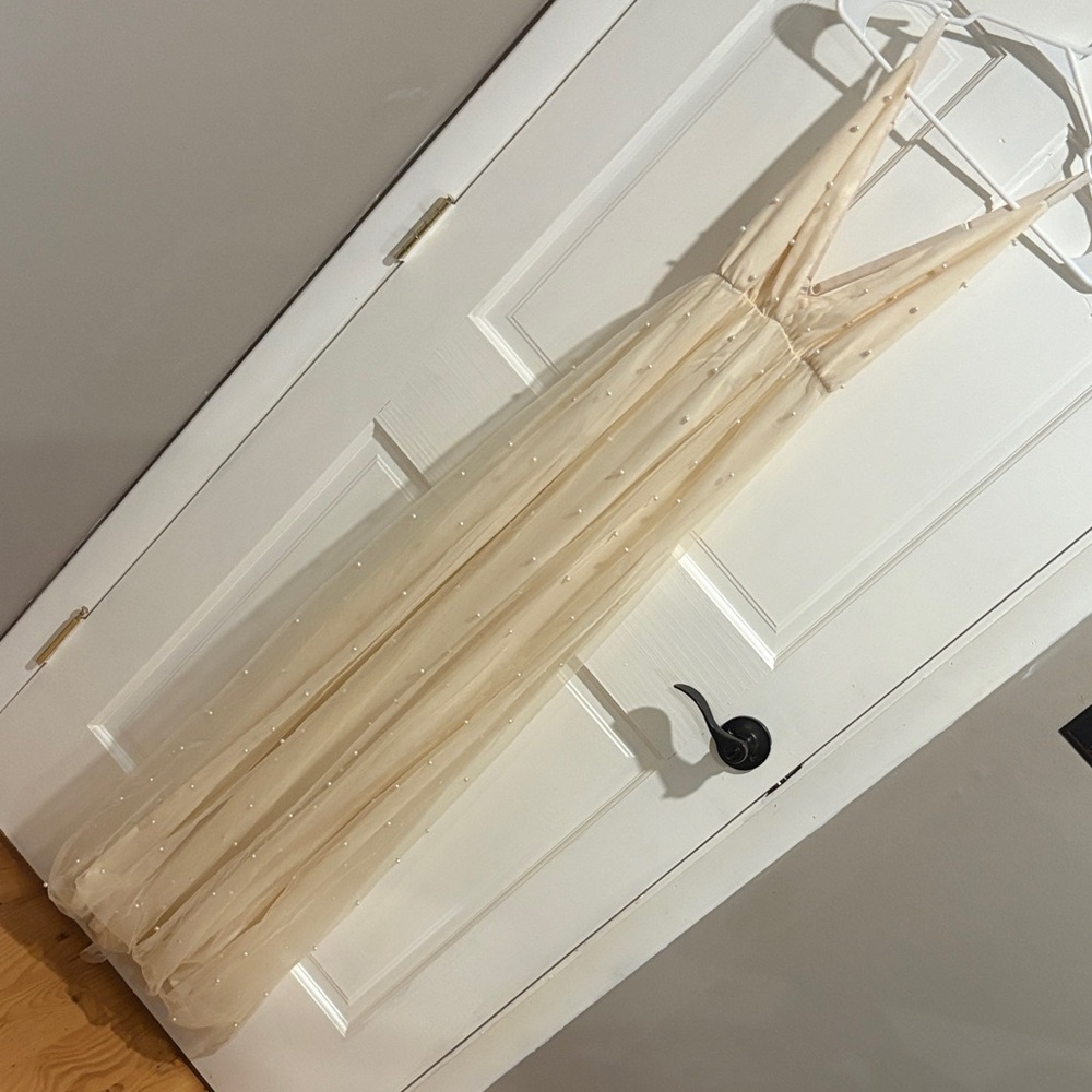 Elegant Cream Maxi Dress Maternity Photoshoot